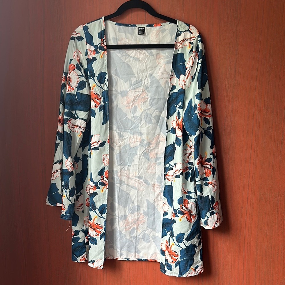 SHEIN Floral Kimono L